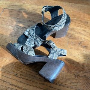 Vagabond Snakeskin Sandals Rare